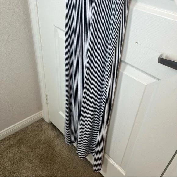Black and White Striped Maxi Dress - Picture 8 of 16